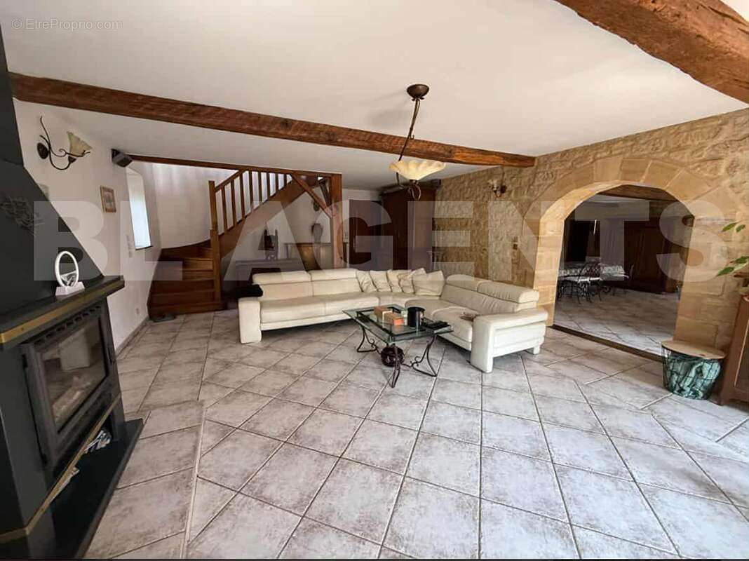 maison VM 6 - Maison à VRIGNE-MEUSE