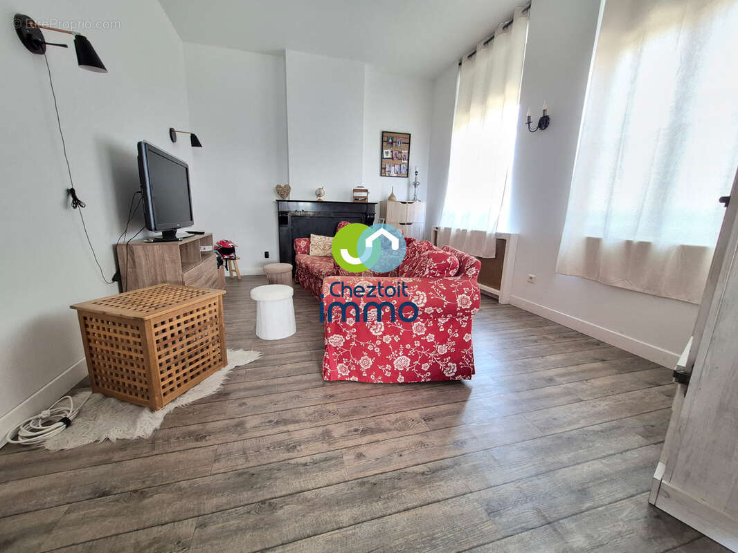 Maison de style bourgeoise - 4 chambres - jardin - photo 8