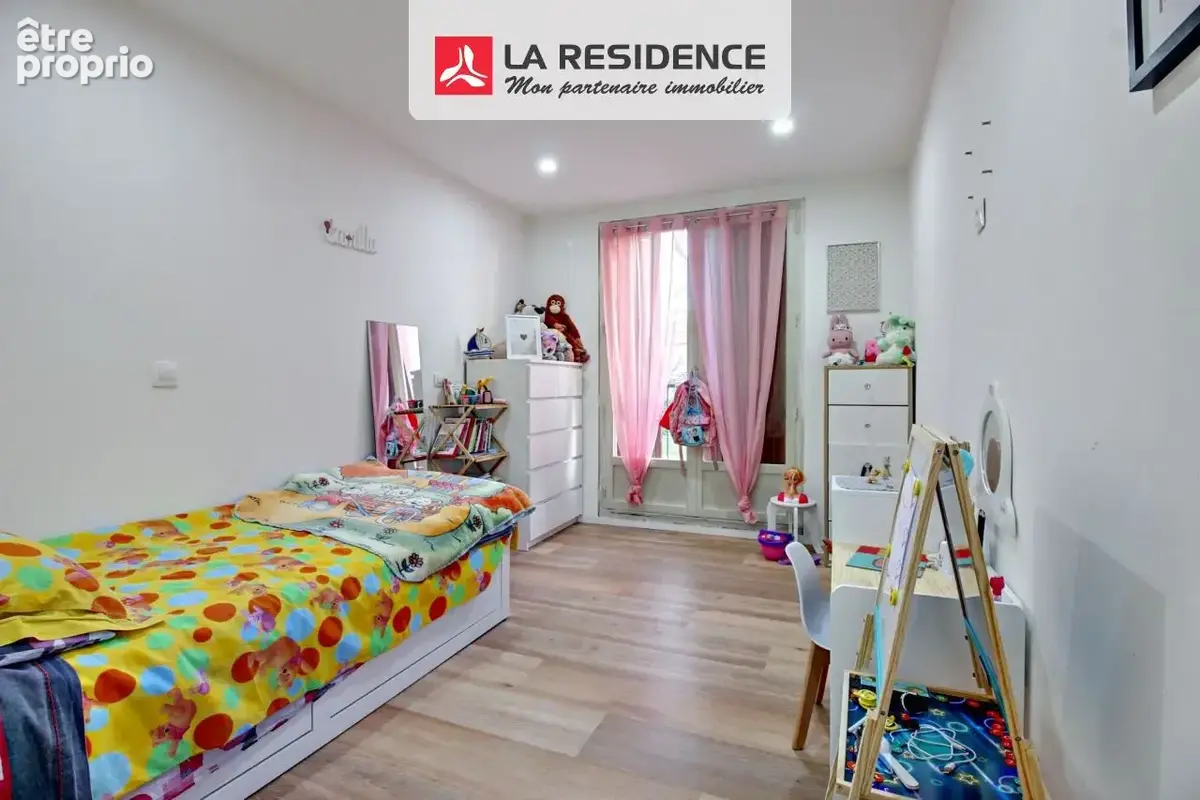 Appartement 4 pièces 74 m² à vendre à Sartrouville (78500) - photo 4