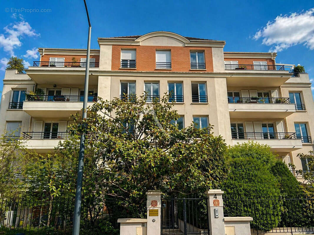 Appartement à CHAVILLE