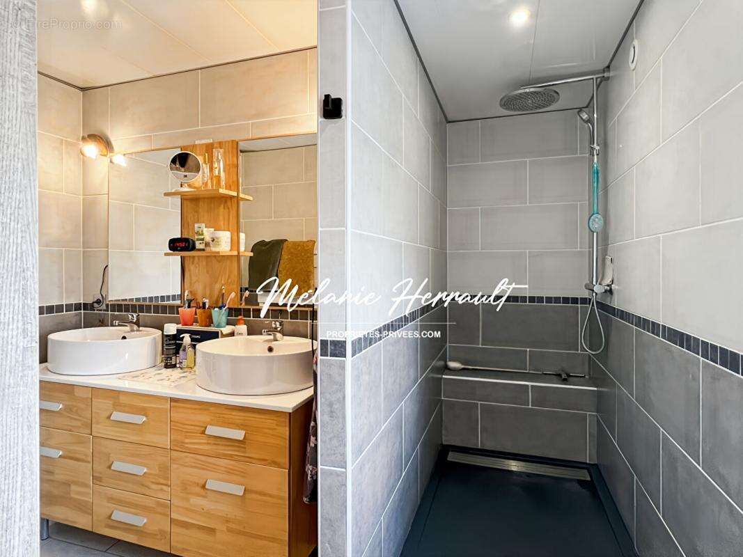 Maison à PARIGNE-L&#039;EVEQUE