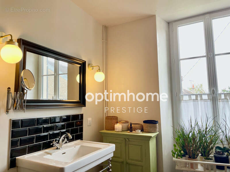 Maison à MORET-SUR-LOING