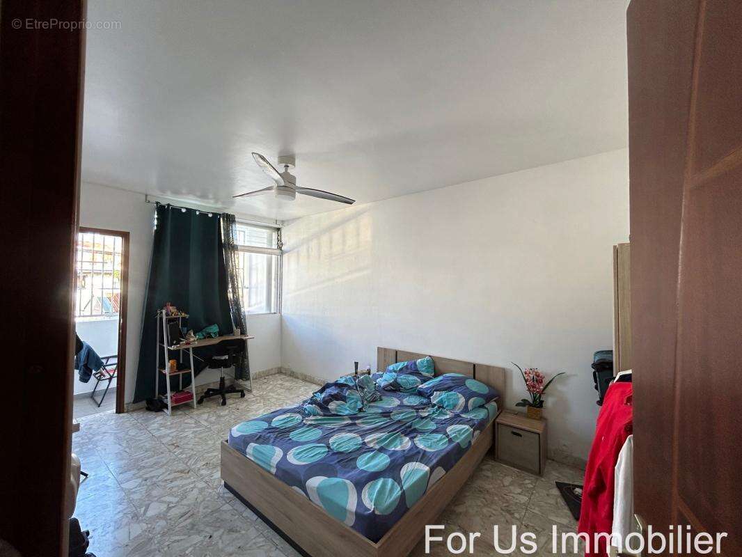 Appartement à POINTE-A-PITRE