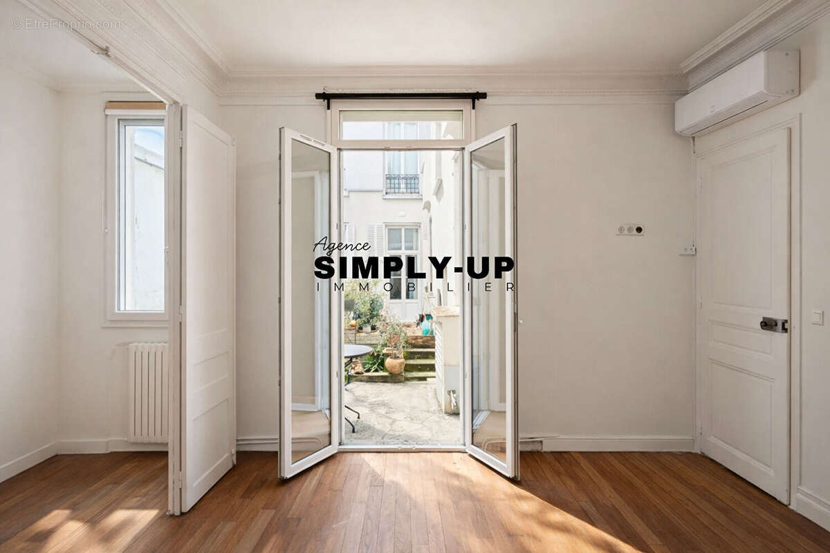 Appartement à NEUILLY-SUR-SEINE