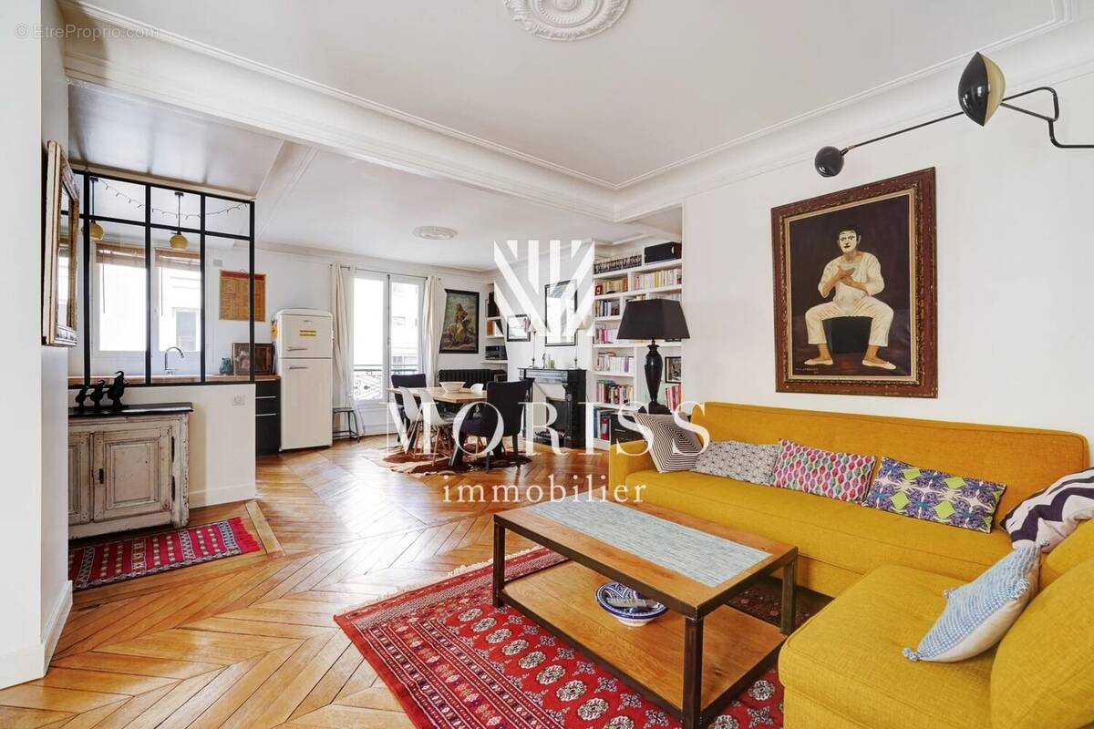 Appartement à PARIS-2E