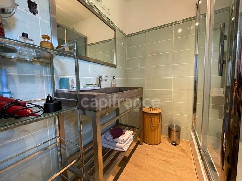 Dpt Dordogne (24), à vendre  maison P8 de 292,68 m² - Terrain de 1 777,00 m² - photo 21