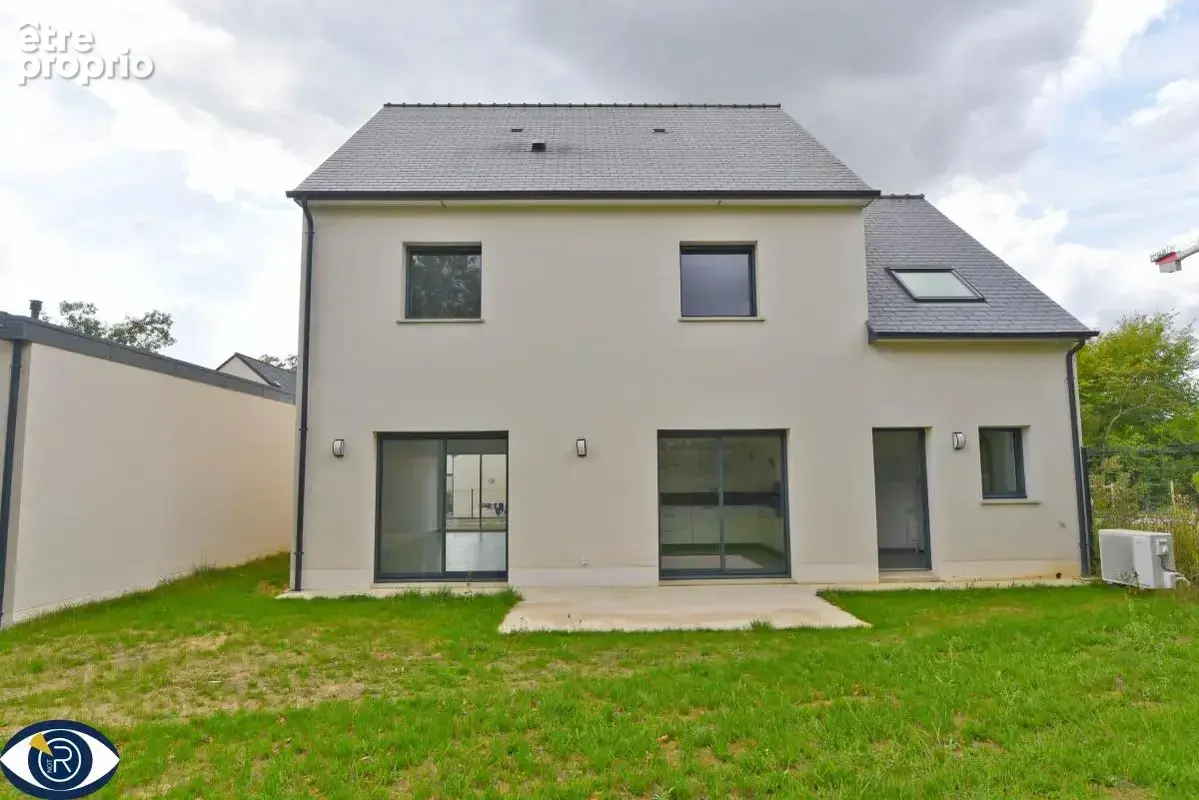 Maison 140 m² à Change  - photo 2