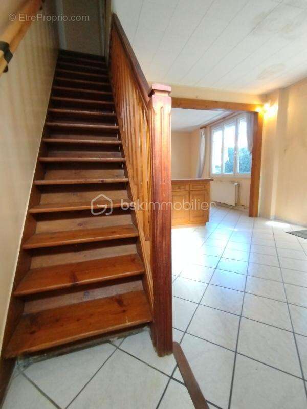 Maison à DAMMARIE-LES-LYS