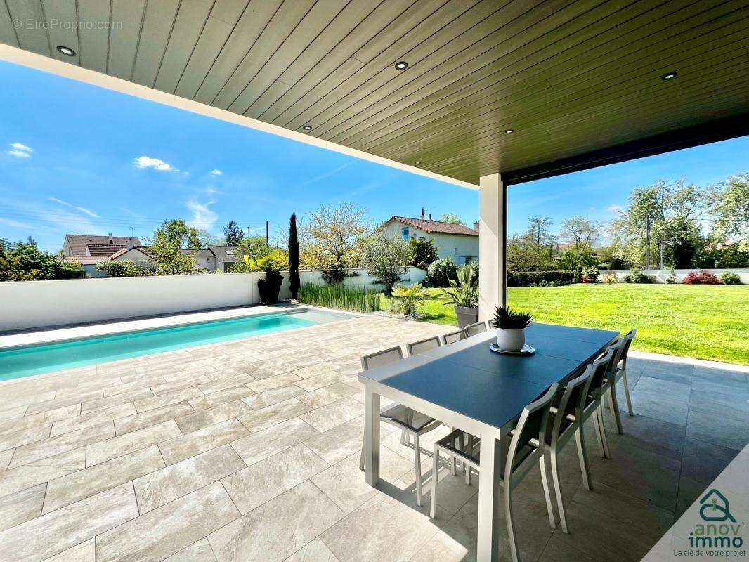 Maison à CHATELLERAULT