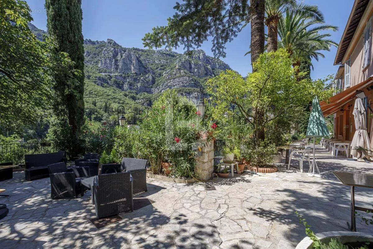 Maison à TOURRETTES-SUR-LOUP