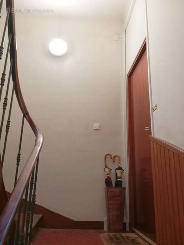 Appartement à LA VALETTE-DU-VAR