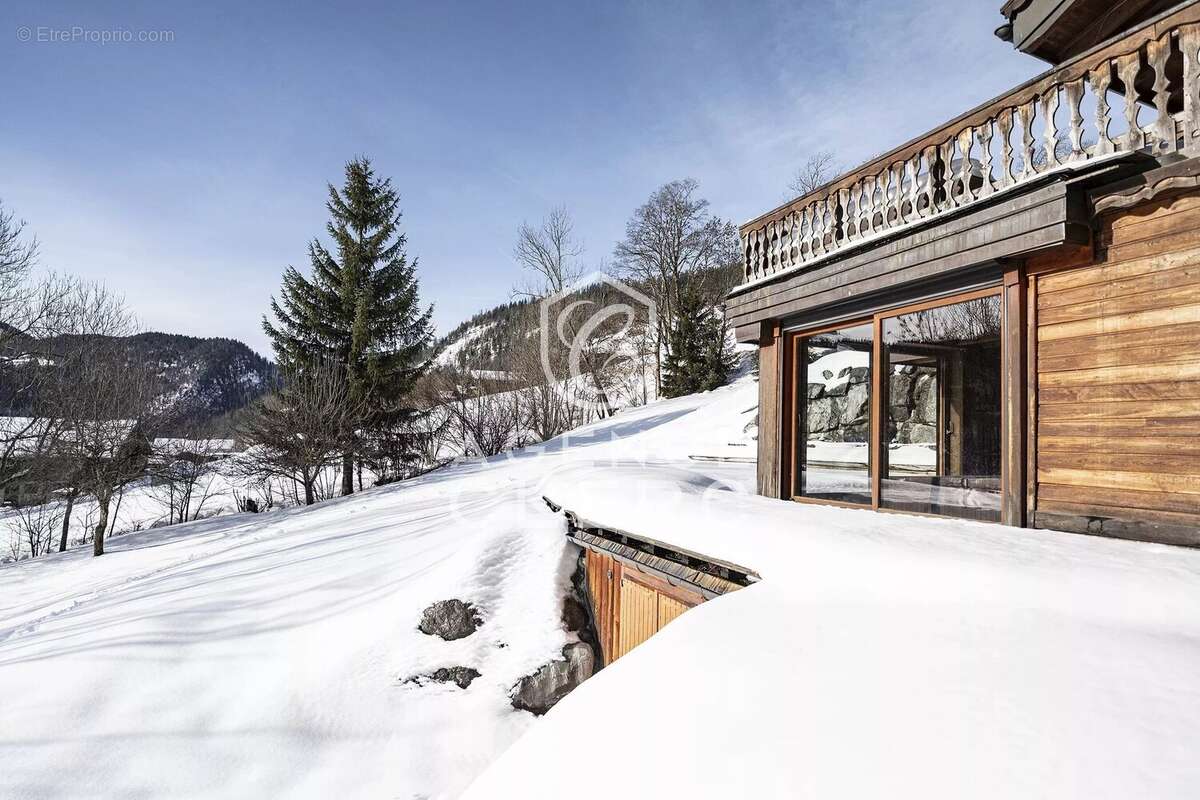 Maison à LA CLUSAZ