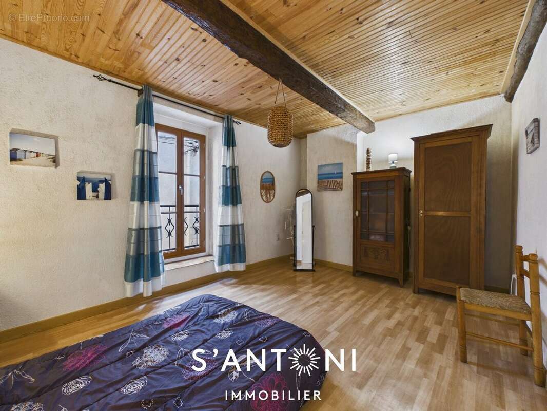 Maison à BESSAN