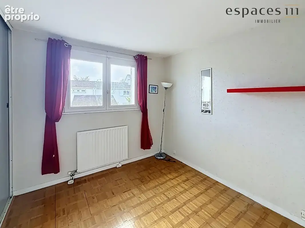 Maison au village avec beau potentiel - photo 8