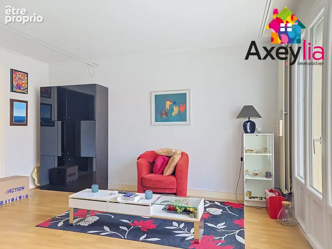 A vendre - roanne - appartement t3 avec balcon - photo 4