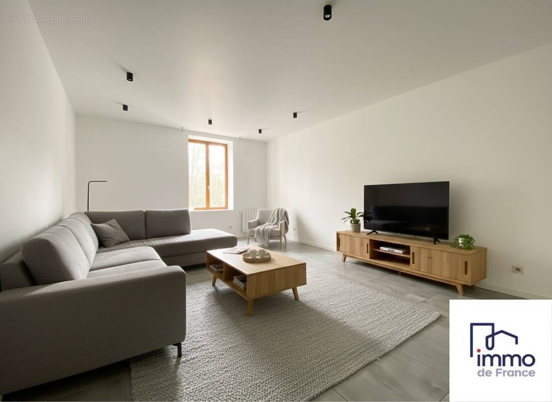 Appartement à PONT-EVEQUE