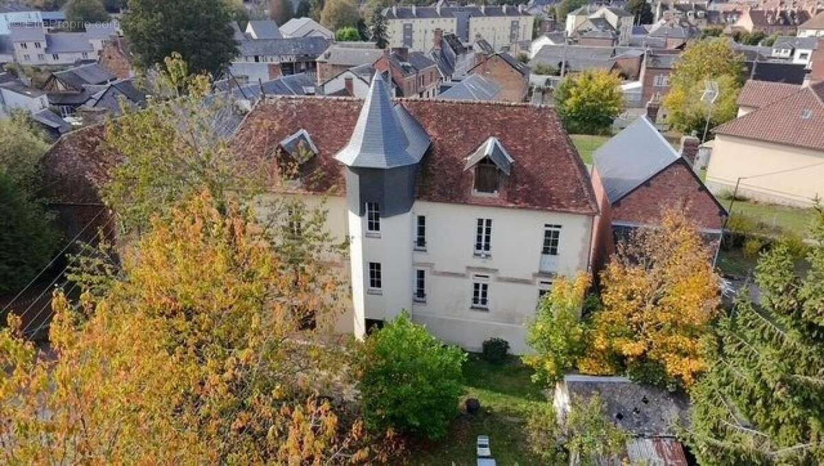 Maison rénovée avec charme de l'ancien et confort moderne - photo 2