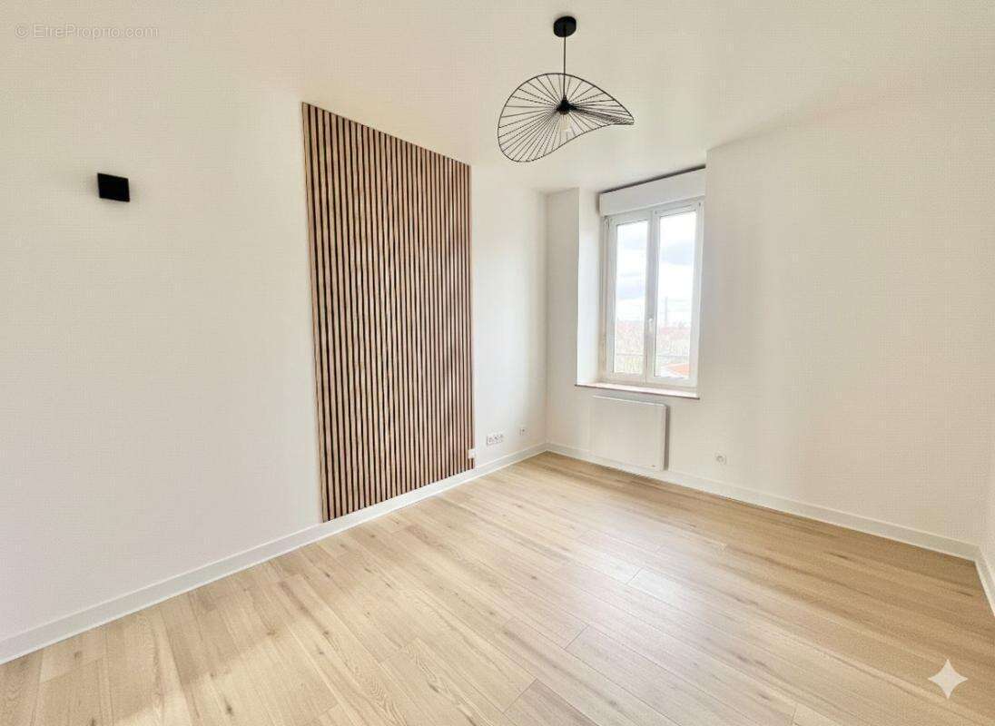 Appartement à JARVILLE-LA-MALGRANGE