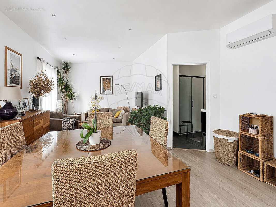 Appartement à NIMES