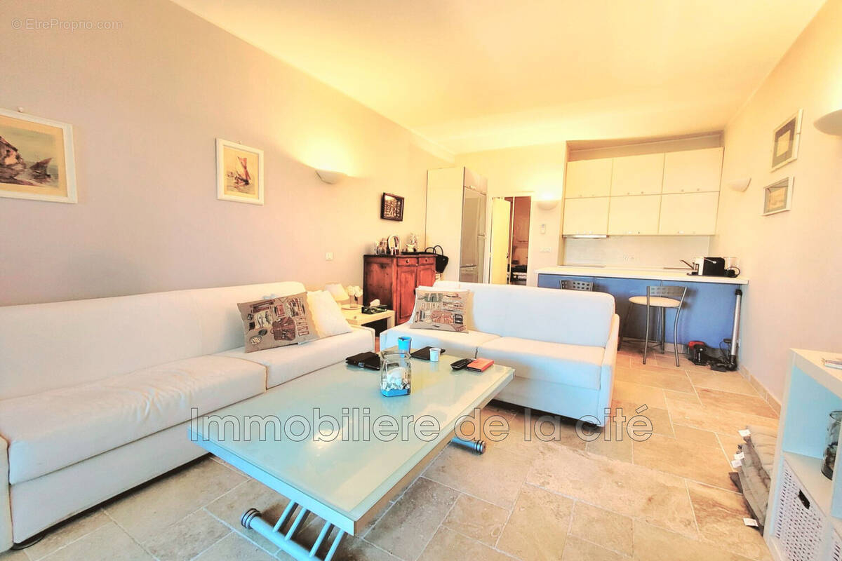 Appartement à GRIMAUD