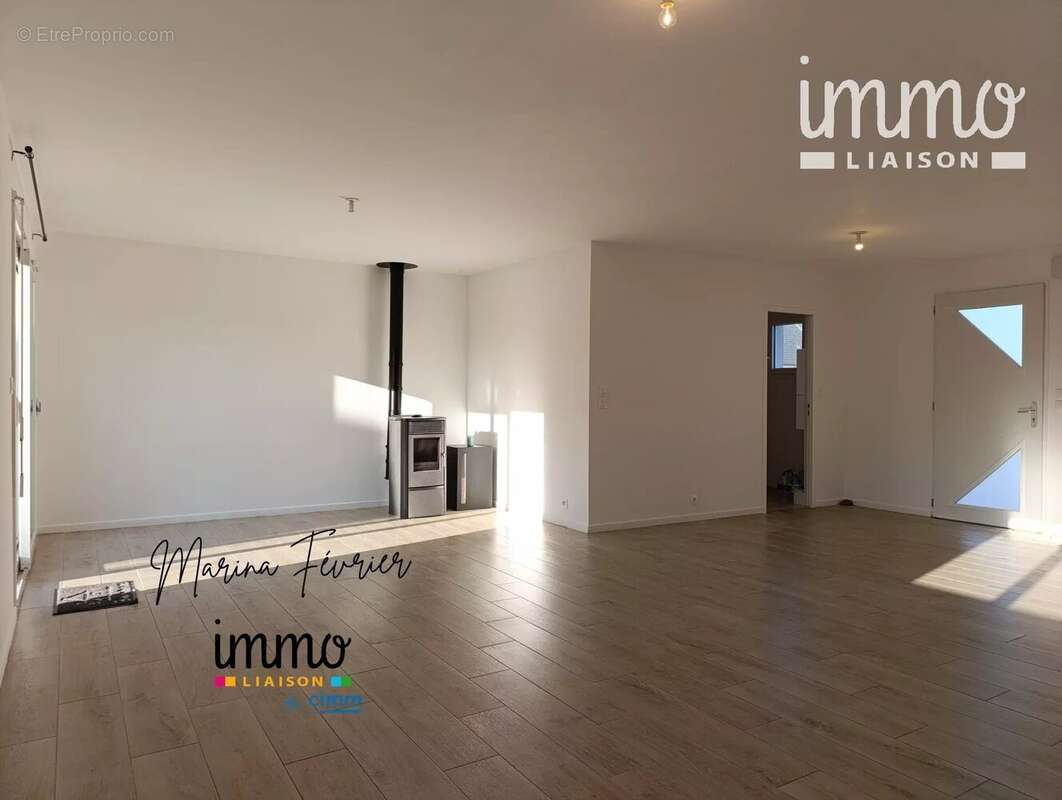 Maison à LES BRULAIS