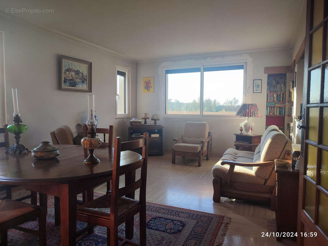 Maison à LA CHARTRE-SUR-LE-LOIR