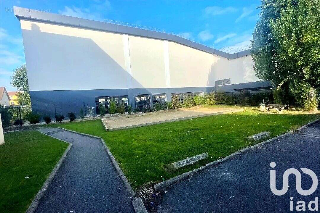 Photo 9 - Appartement à SAINTE-GENEVIEVE-DES-BOIS