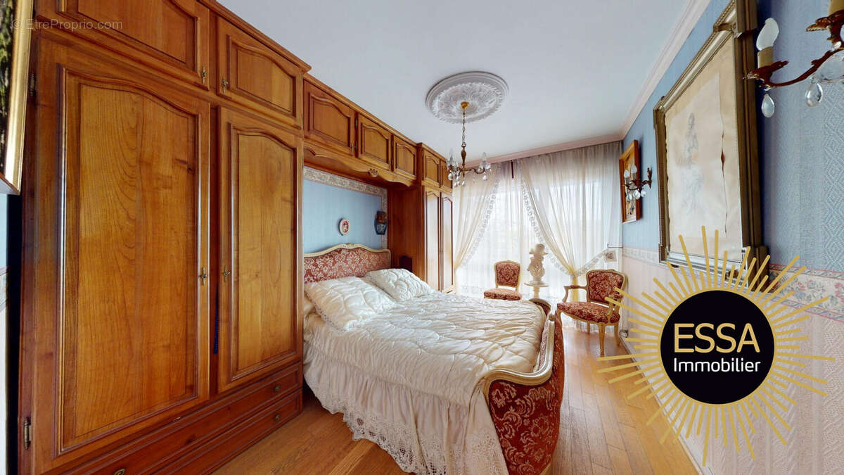 Appartement à VELIZY-VILLACOUBLAY