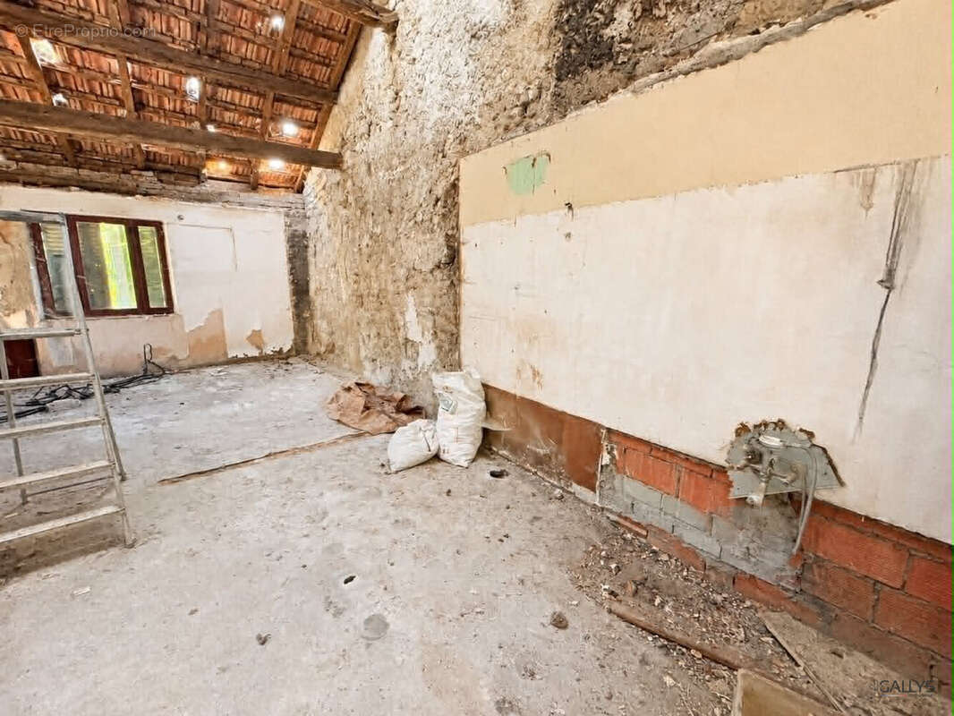 Maison 180 m² à Aboncourt  - photo 6