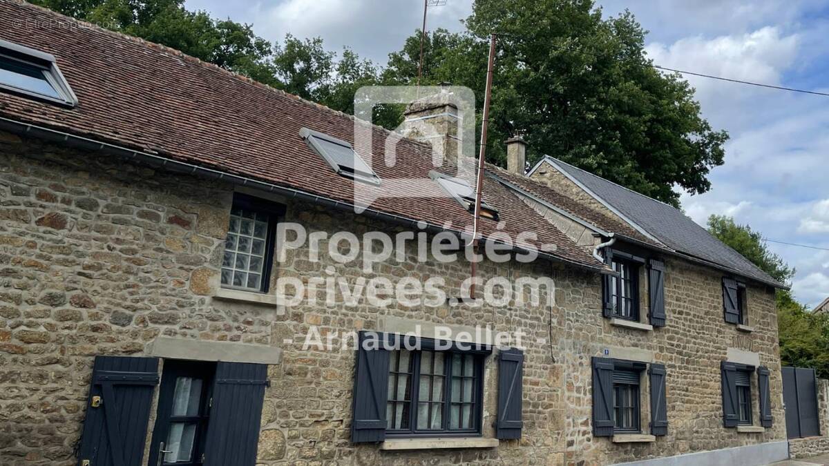 Maison à SAINT-PIERRE-DES-NIDS