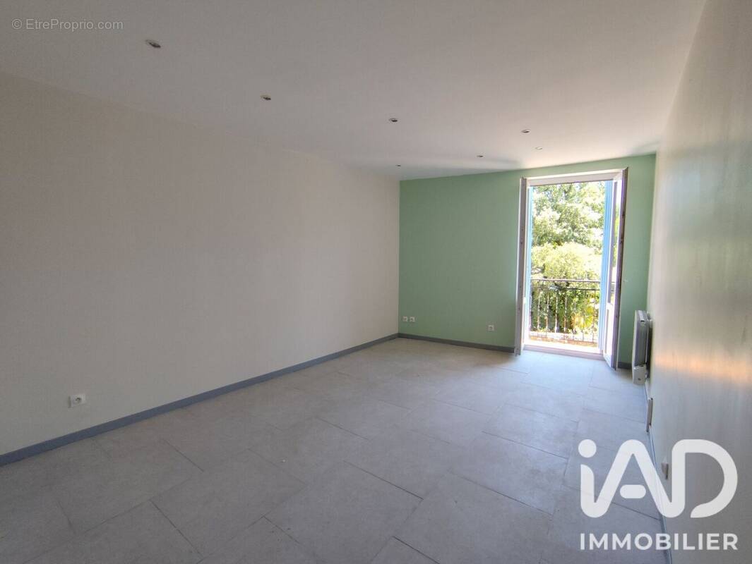 Appartement 50 m² à Aveze  - photo 1