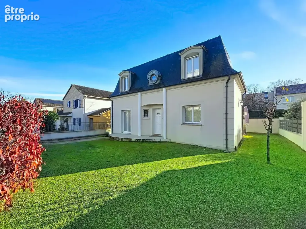 Photo 1 - Maison à SARTROUVILLE