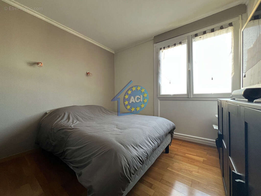 Appartement à MANTES-LA-VILLE