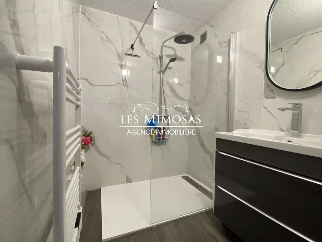 Appartement à SAINT-RAPHAEL