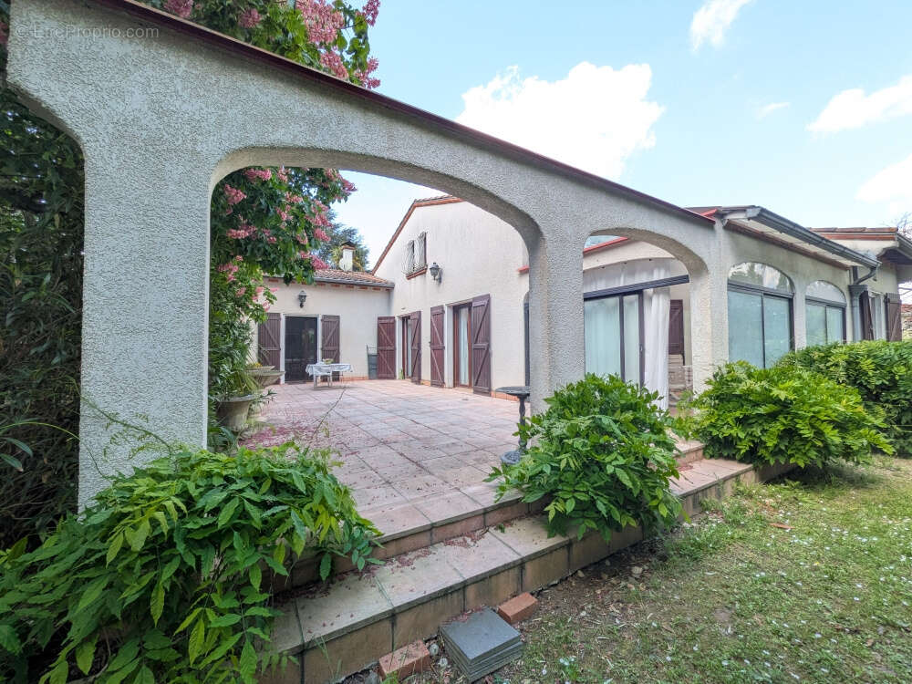 Maison à VILLENEUVE-TOLOSANE