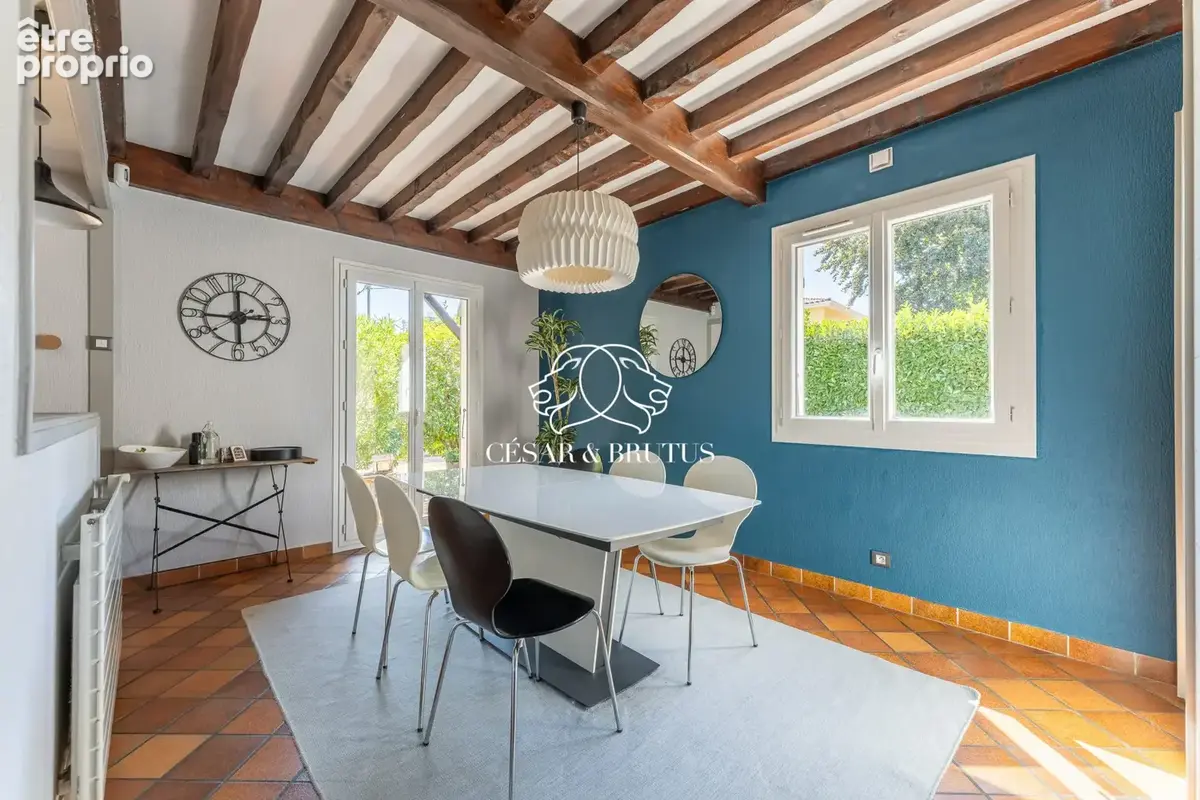 Maison 6 pièces 135 m² à vendre à Trevoux (01600) - photo 2
