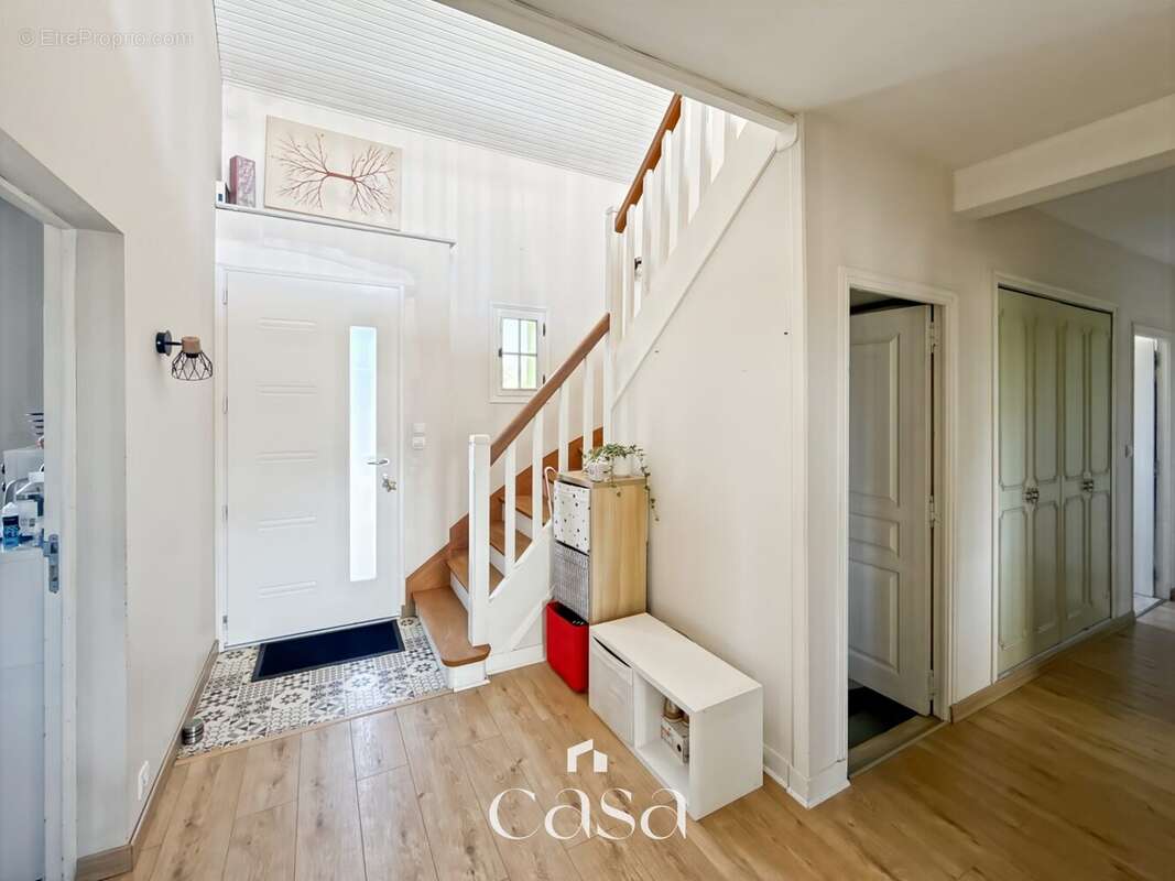Maison 171 m² à Versainville  - photo 2