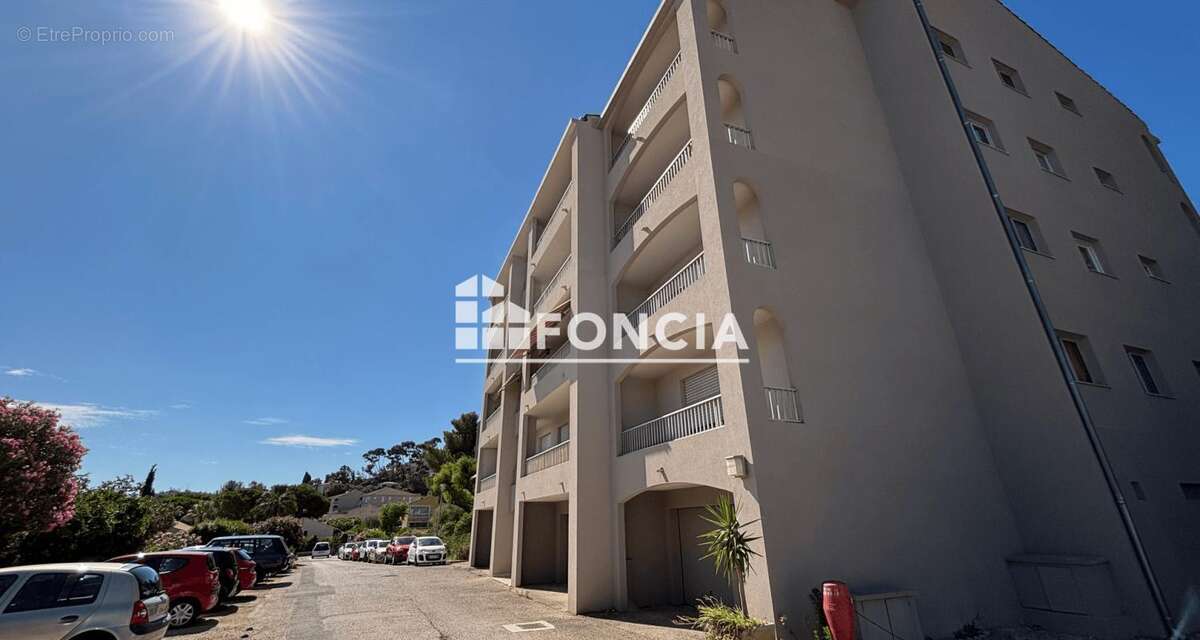 Appartement à HYERES
