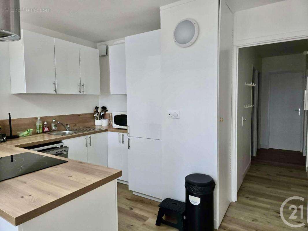 Appartement à NESLES