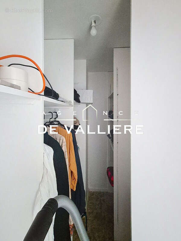 Appartement à NANTERRE