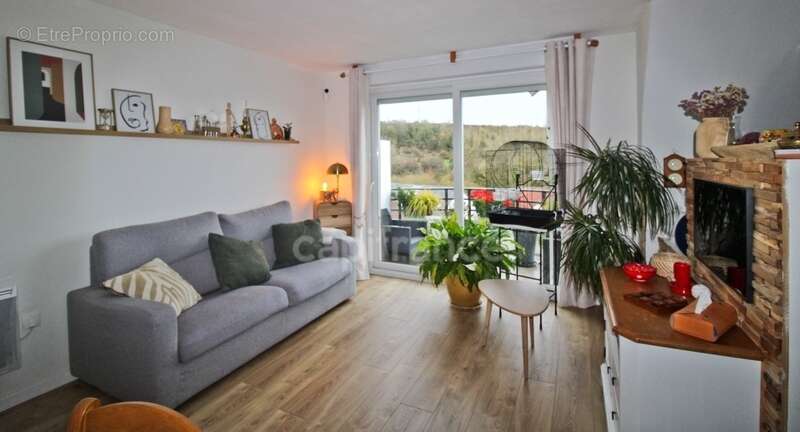 Appartement à SAINT-MARTIN-BOULOGNE