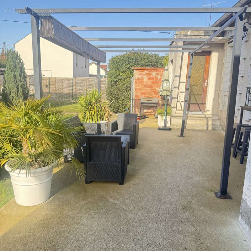 Maison à MONTIGNY-LES-CORMEILLES