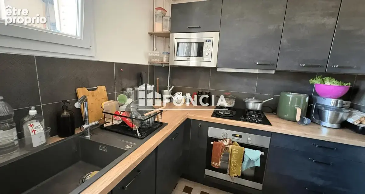 Grand appartement T4, Av Victor HUGO - photo 7
