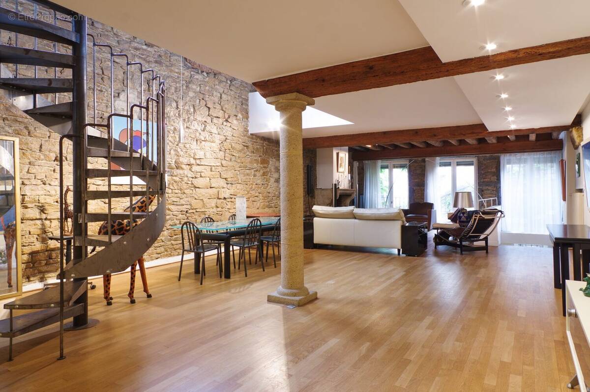 Appartement à LYON-4E