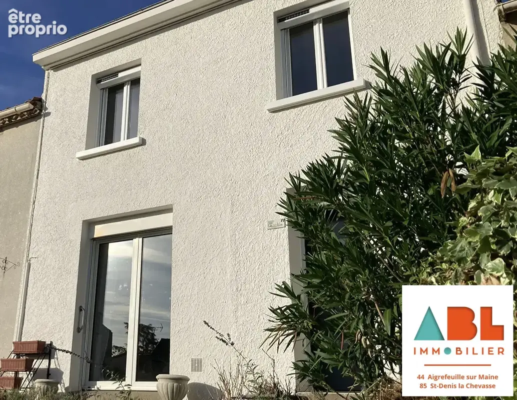 Photo Maison à Remouille au prix de 184 900€