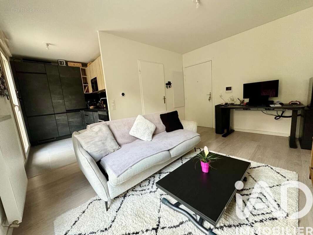 Photo 2 - Appartement à CHENNEVIERES-SUR-MARNE