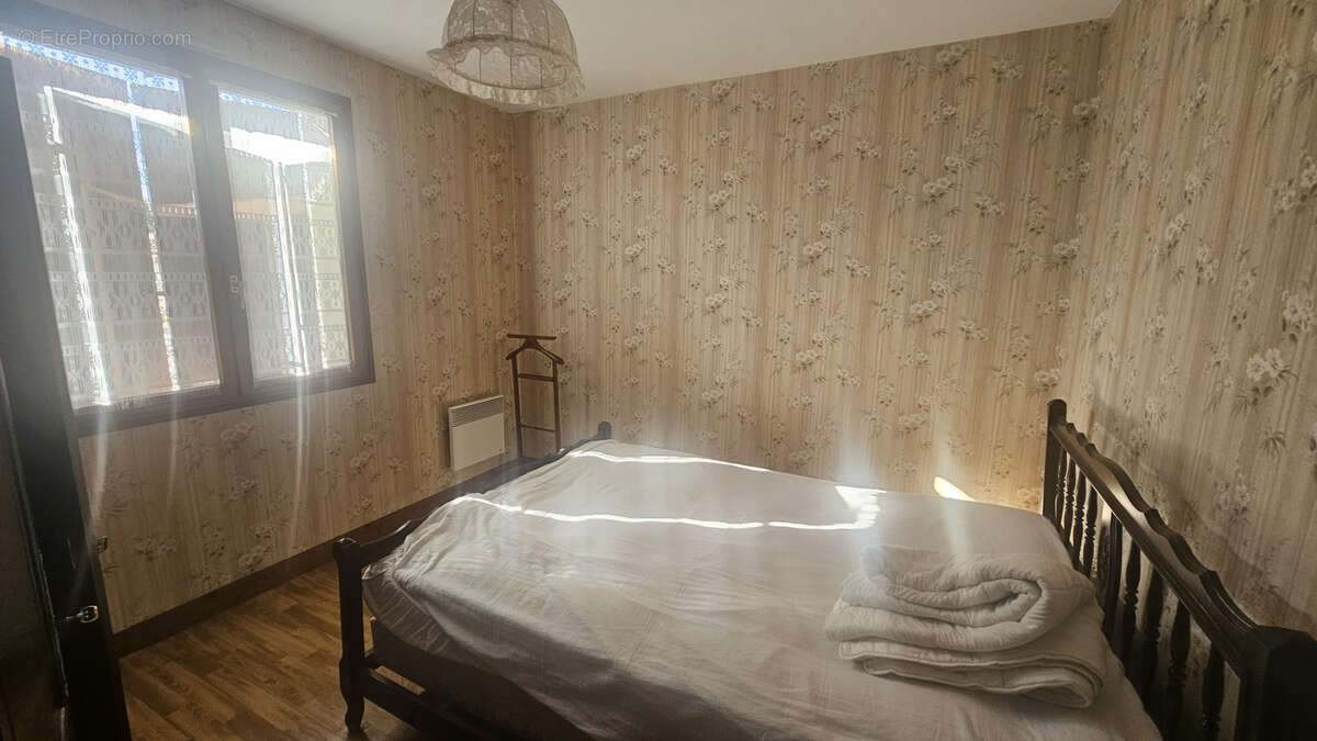 Pavillon sur sous-sol complet   Maison indépendante avec jardin   Peyrat-de-Bellac - photo 8