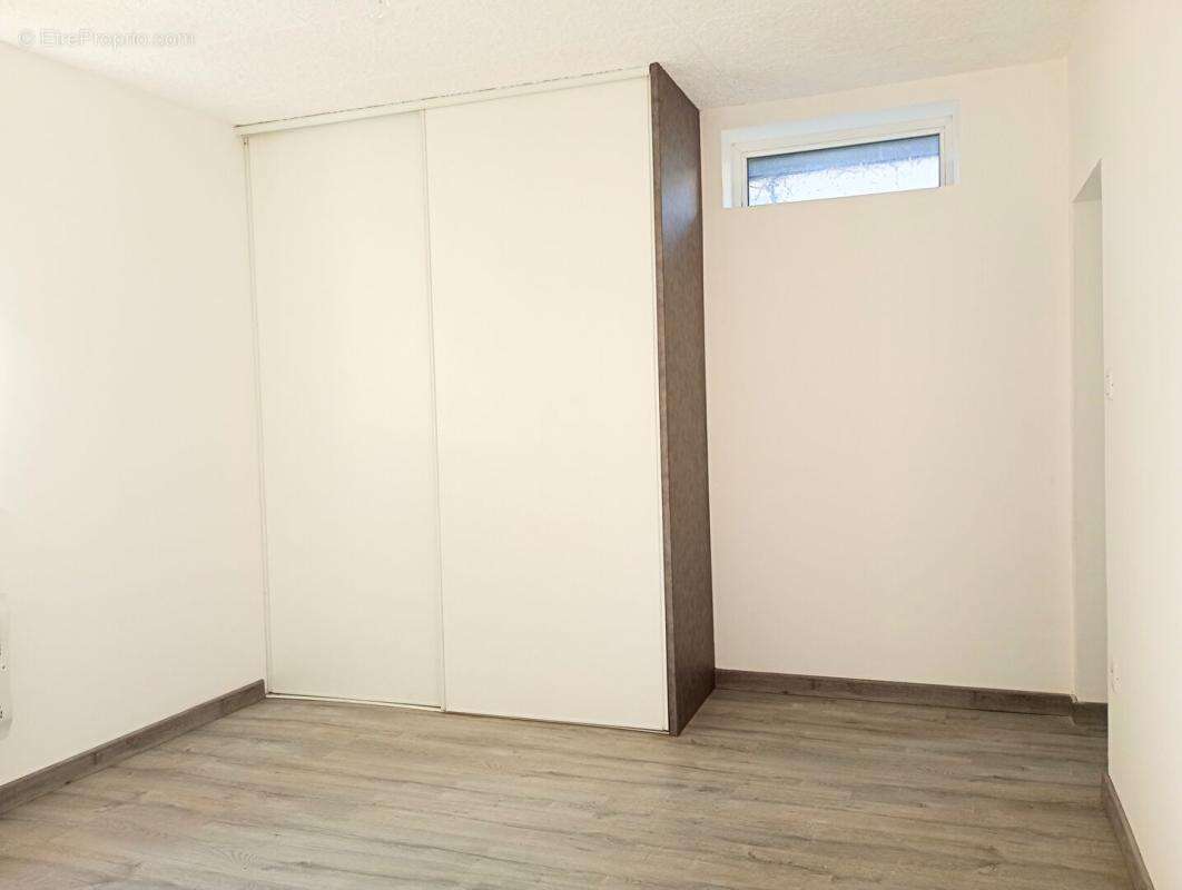 Maison à SAINT-SYLVAIN-D'ANJOU