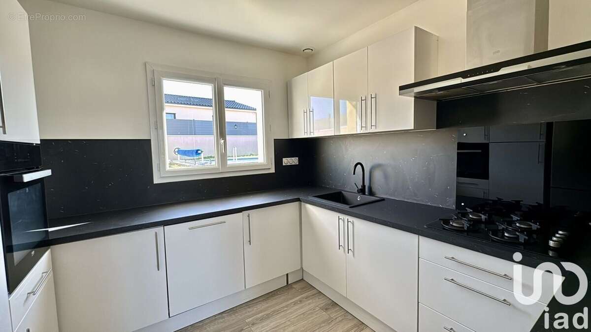 Photo 8 - Maison à MONTAMISE