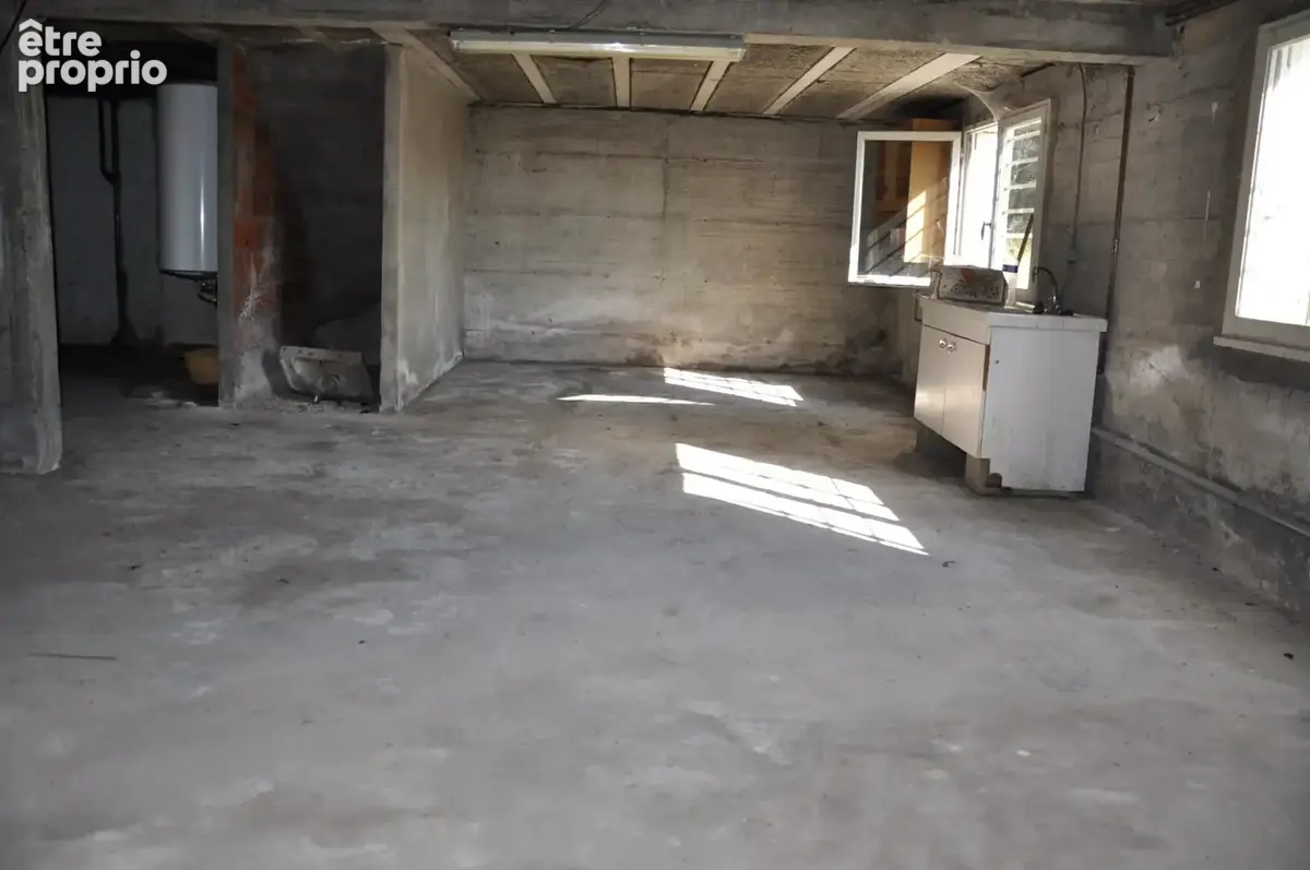 Beau pavillon avec 4 chambres à rafraichir, terrain de 2001 m2 - photo 15
